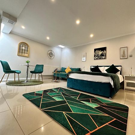 Luxury Studio Apartment Harrow on the Hill Eksteriør billede