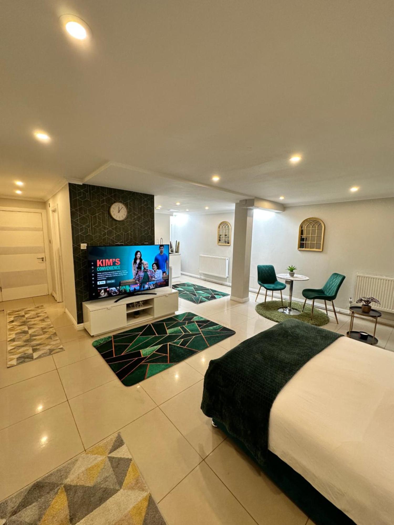 Luxury Studio Apartment Harrow on the Hill Eksteriør billede