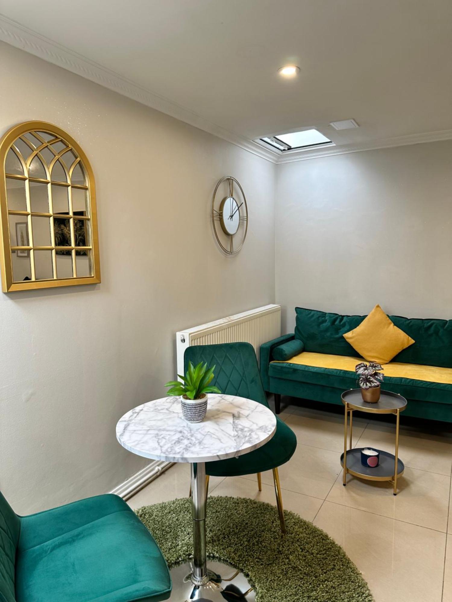 Luxury Studio Apartment Harrow on the Hill Eksteriør billede