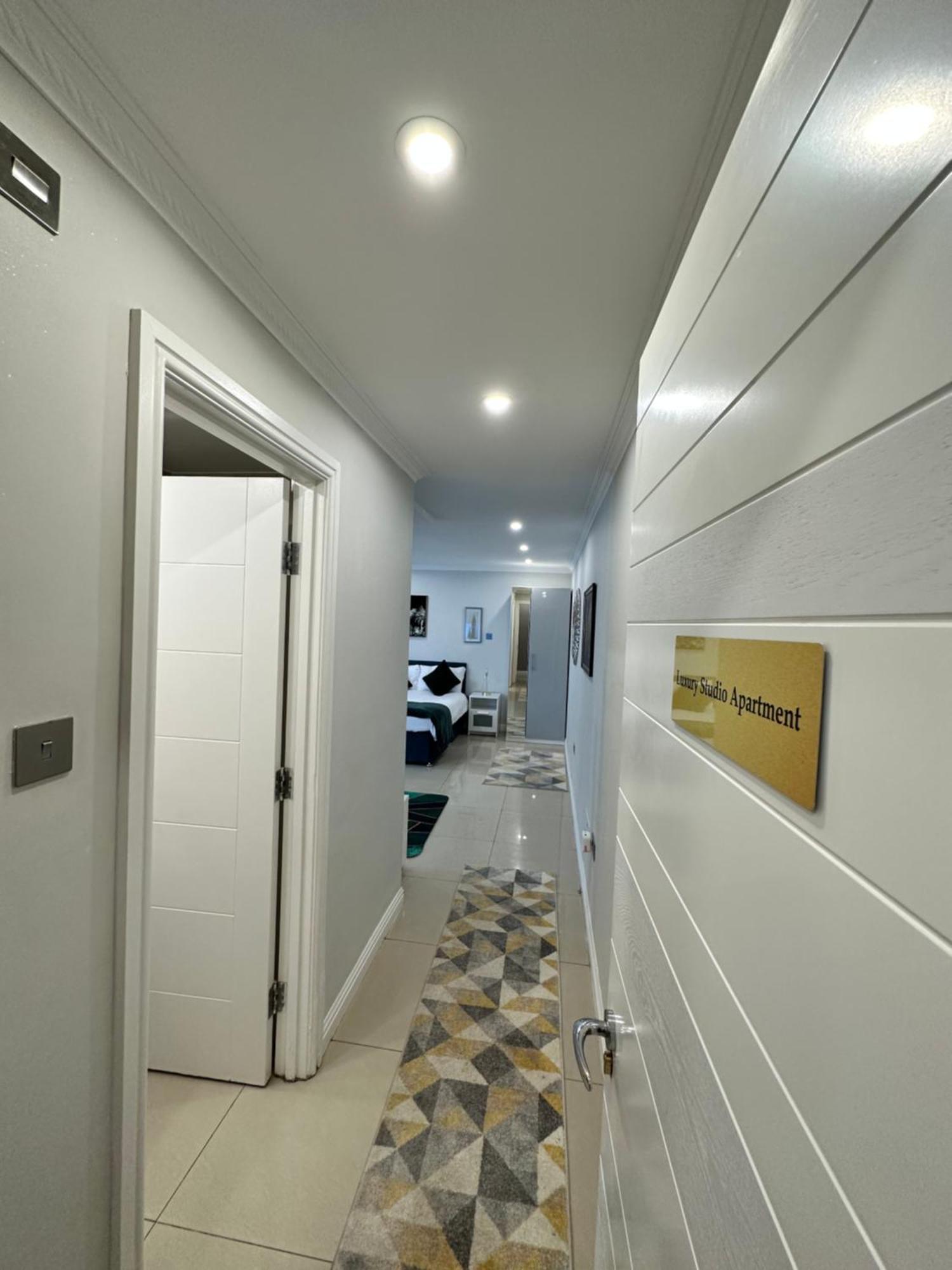 Luxury Studio Apartment Harrow on the Hill Eksteriør billede