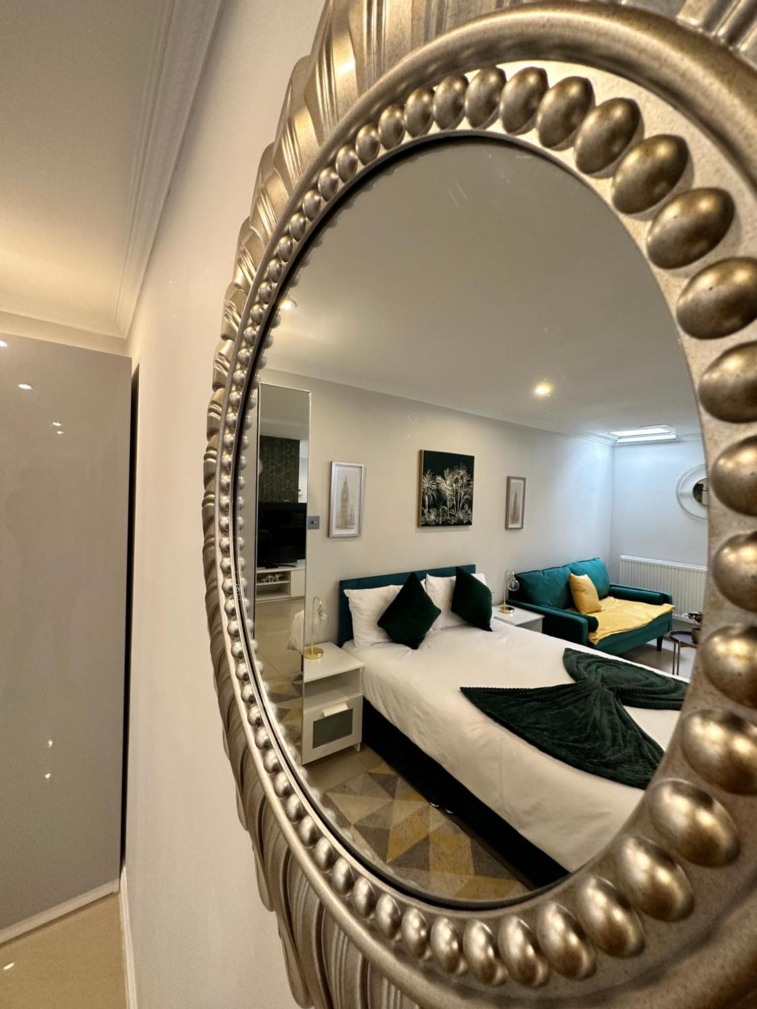 Luxury Studio Apartment Harrow on the Hill Eksteriør billede
